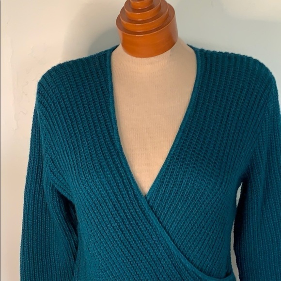 Serendipity by Victoria Knit Sweater - Picture 2 of 8